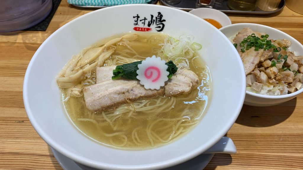 ます嶋の中華そばとチャーシュー丼